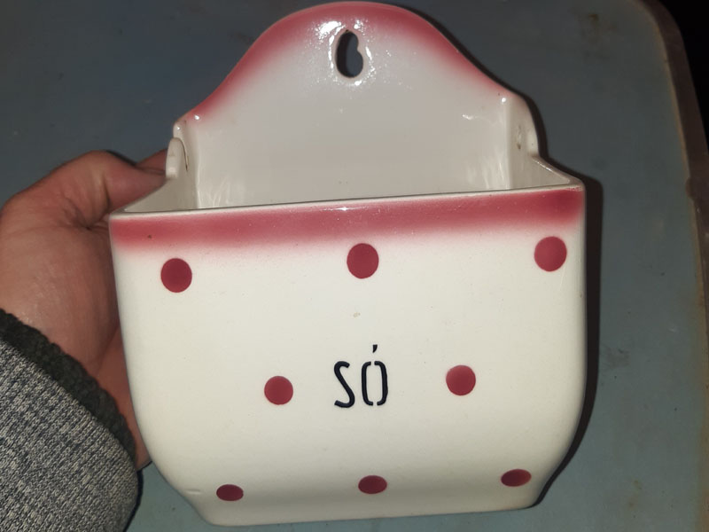 Porcelánok